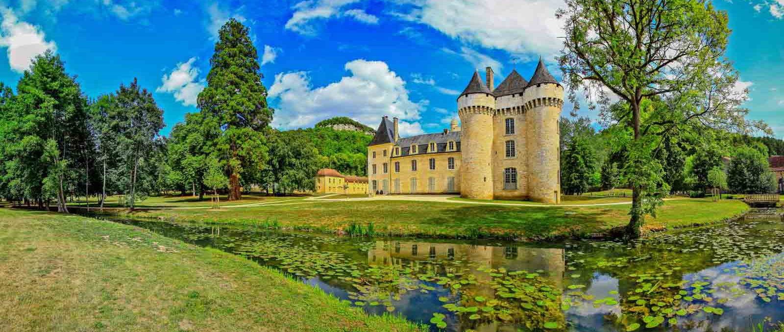 Camping le Val de La Marquise at Campagne in the dordogne